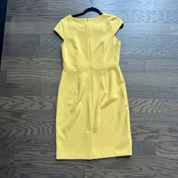 Ann Taylor Yellow formal dress size (6) - Picture 4 of 4